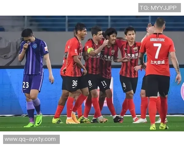 中超最新积分榜解析海港继续领跑蓉城紧随其后申花争夺榜首机会仍在