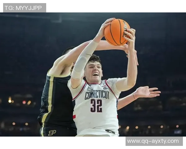 拓媒分析克林根与杨瀚森加盟对球队的影响建议趁罗威健康时交易他