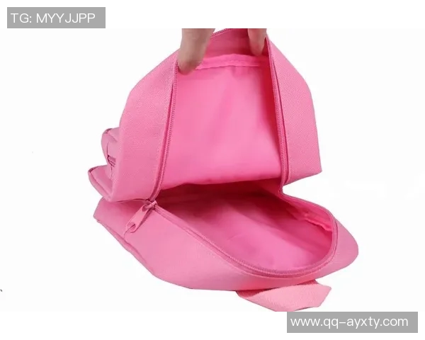 杨瀚森的粉色小书包背后故事：时尚与个性的完美结合